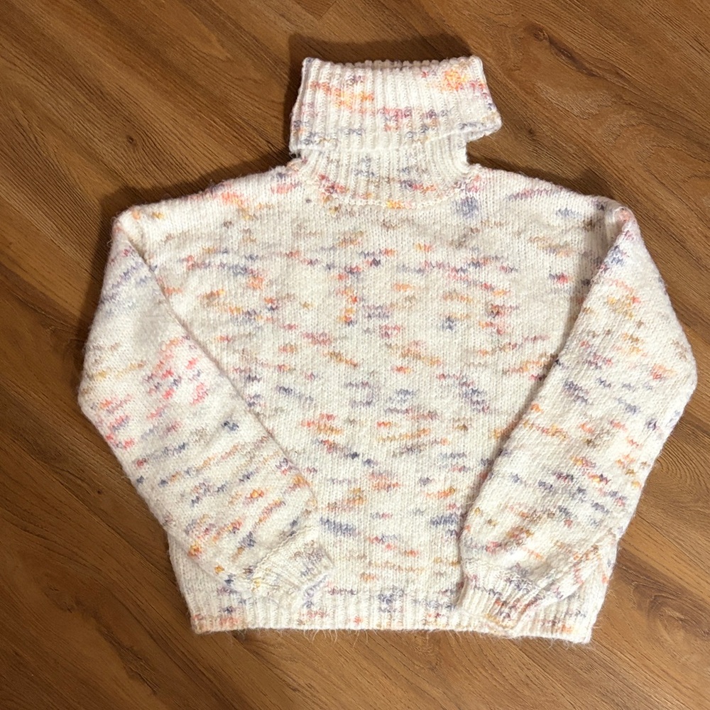 Jessica Simpson Speckled Turtleneck Sweater